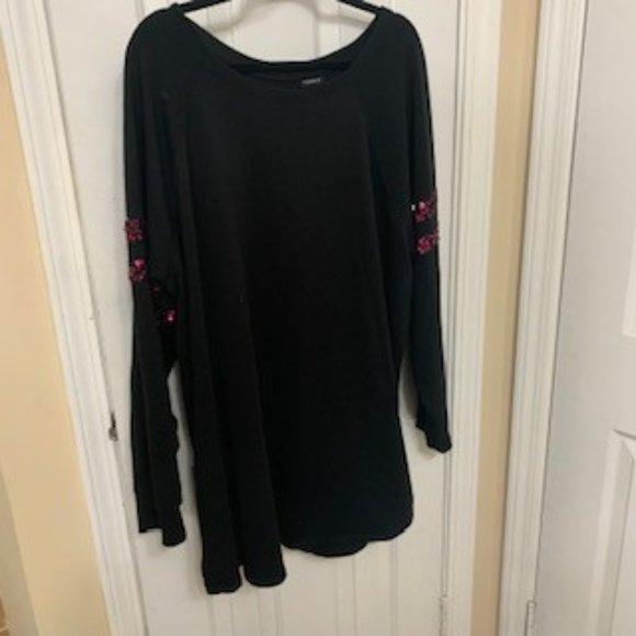 Torrid Sequin Detail Sweater size 3 - Picture 3 of 6